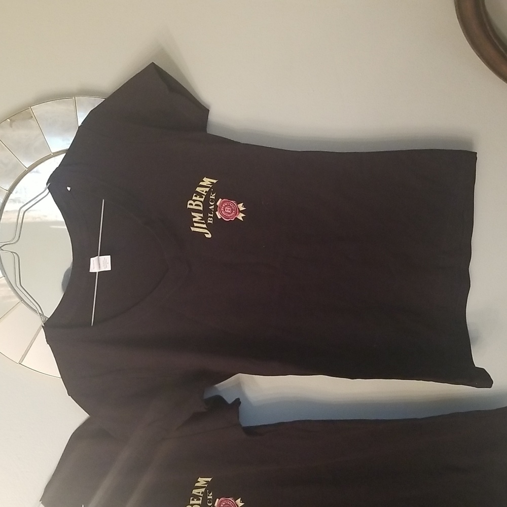 Jim Beam Womens NWOT Tshirts Vneck